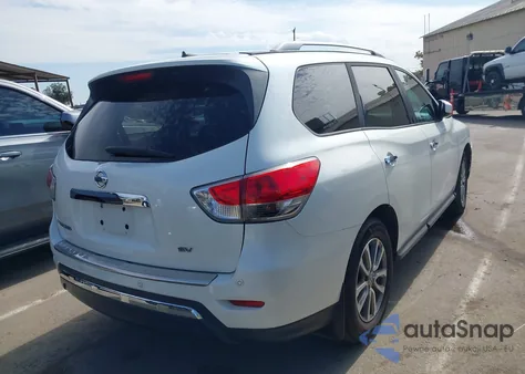 2015 Nissan Pathfinder Sv z USA, uszkodzony, nr VIN 5N1AR2MN9FC698736